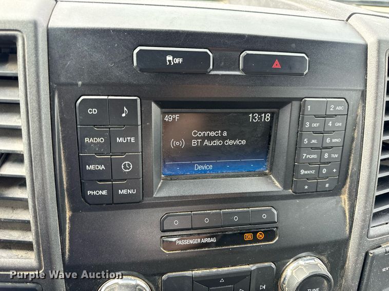 image for item DV1954 2017 Ford F250 Super Duty XL SuperCab pickup truck