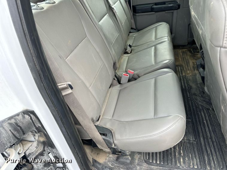 image for item DV1954 2017 Ford F250 Super Duty XL SuperCab pickup truck