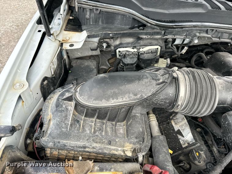 image for item DV1954 2017 Ford F250 Super Duty XL SuperCab pickup truck