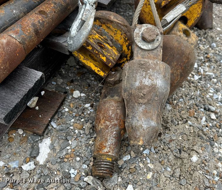 image for item DV1956 Powr Mole PD-4J pipe pusher