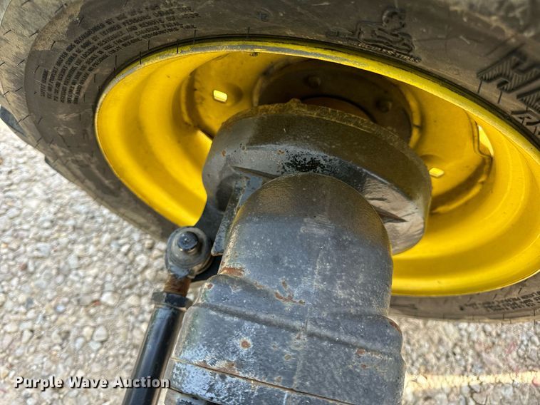 image for item DV1967 2009 John Deere 4520 MFWD tractor