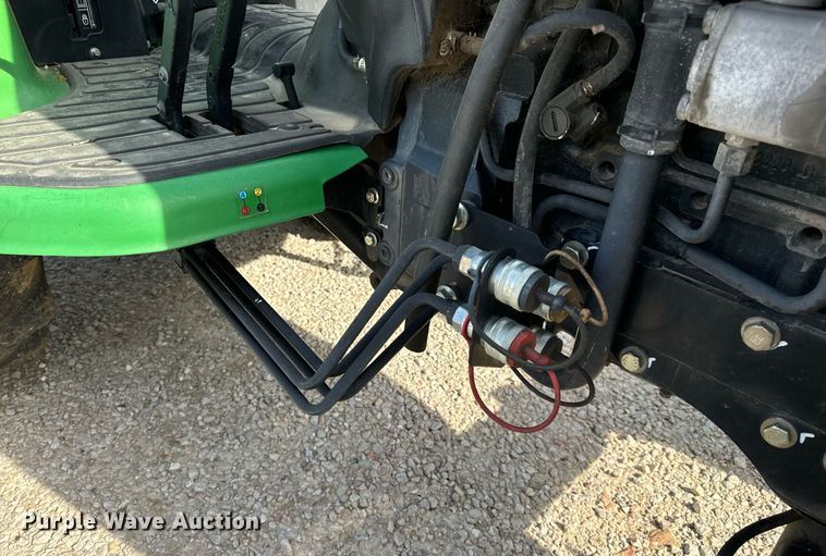 image for item DV1967 2009 John Deere 4520 MFWD tractor