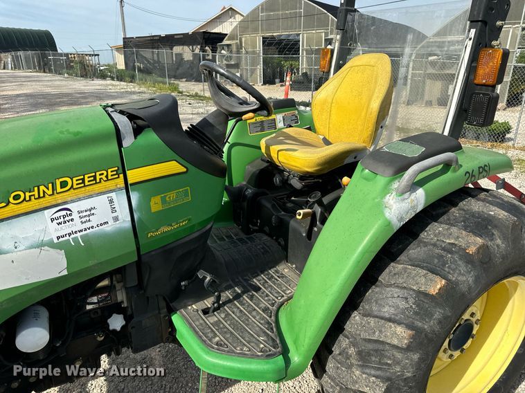 image for item DV1967 2009 John Deere 4520 MFWD tractor
