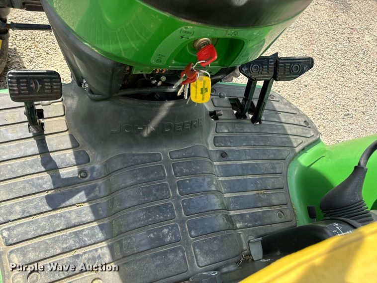 image for item DV1967 2009 John Deere 4520 MFWD tractor