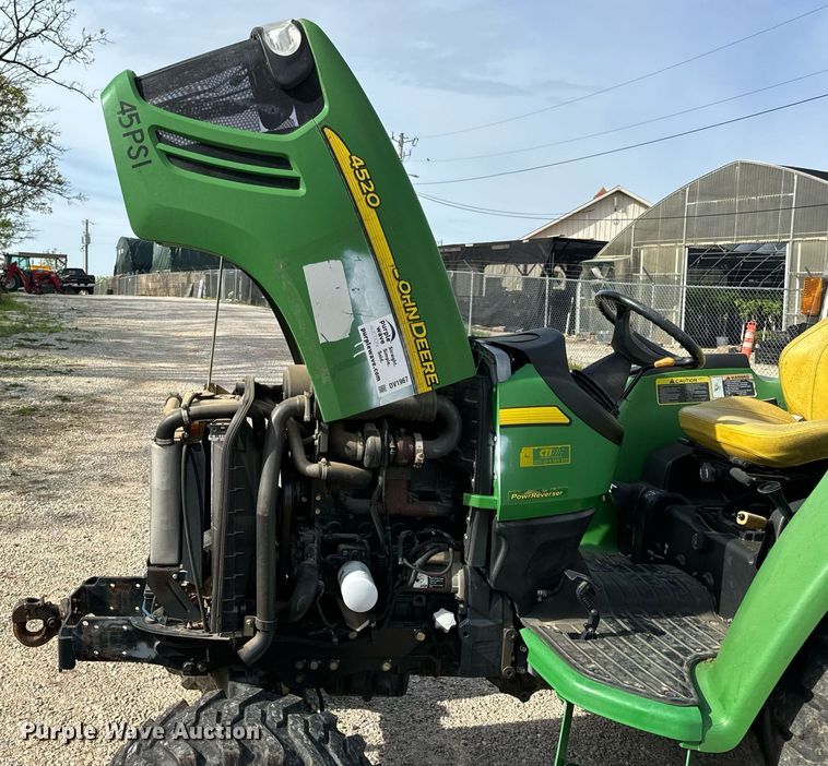image for item DV1967 2009 John Deere 4520 MFWD tractor