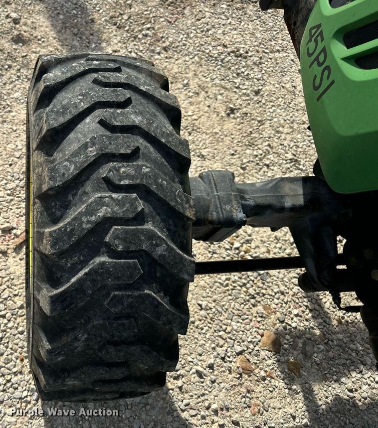 image for item DV1967 2009 John Deere 4520 MFWD tractor