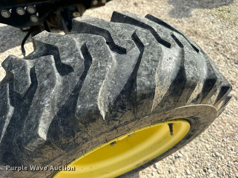 image for item DV1967 2009 John Deere 4520 MFWD tractor