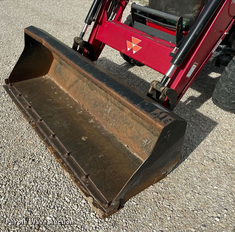 image for item DV1968 2013 Massey Ferguson 1648 MFWD tractor