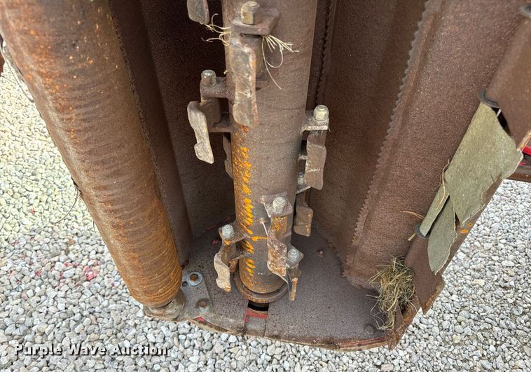 image for item DV1968 2013 Massey Ferguson 1648 MFWD tractor