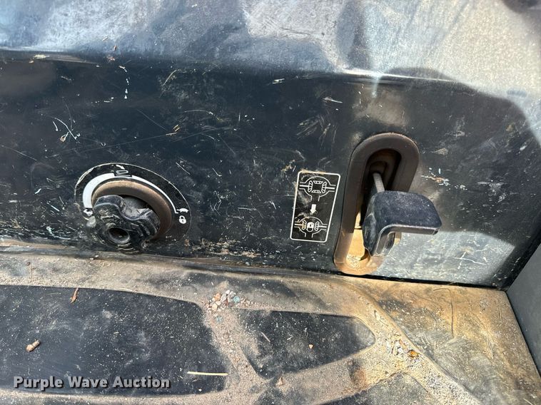 image for item DV1968 2013 Massey Ferguson 1648 MFWD tractor