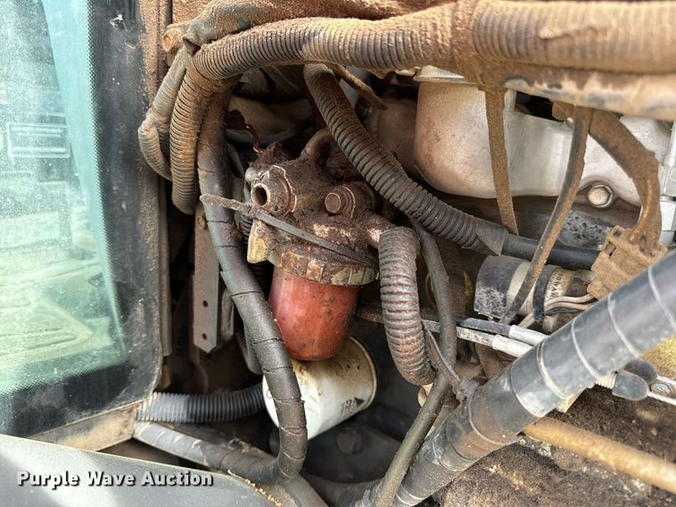 image for item DV1968 2013 Massey Ferguson 1648 MFWD tractor