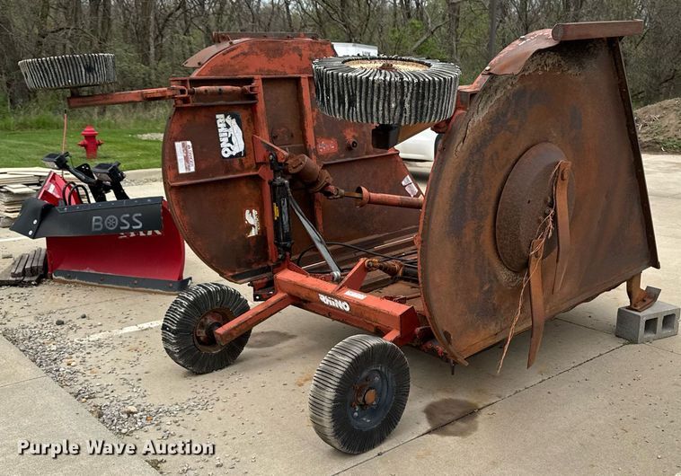 image for item DV2511 Rhino batwing rotary mower