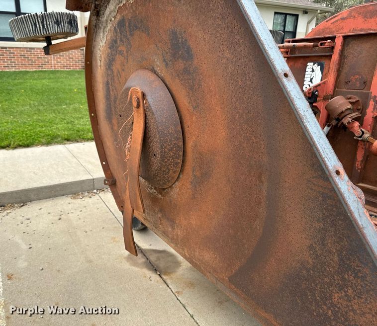 image for item DV2511 Rhino batwing rotary mower