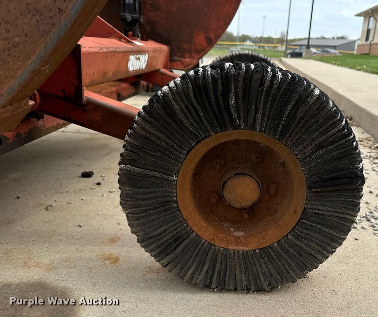 image for item DV2511 Rhino batwing rotary mower