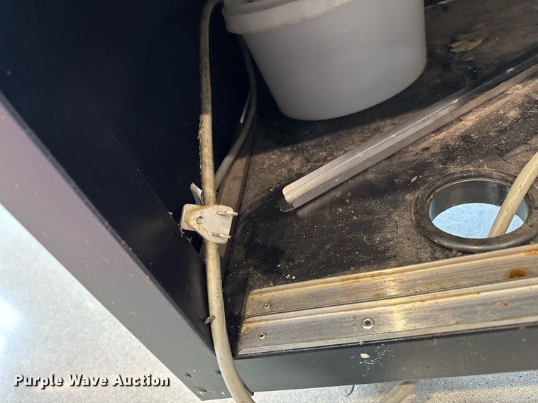 image for item DV2513 Duke DC-DPAH-4M M salad bar