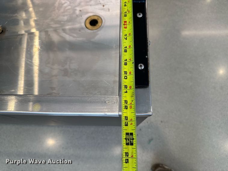 image for item DV2513 Duke DC-DPAH-4M M salad bar