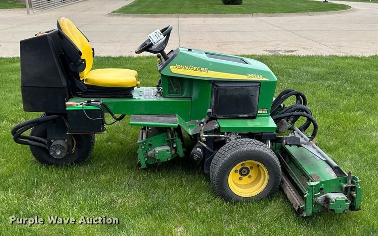 image for item DV2514 John Deere 2653A reel mower