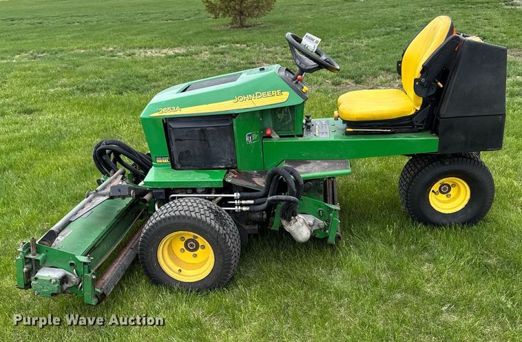 image for item DV2514 John Deere 2653A reel mower