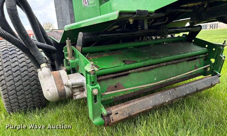 image for item DV2514 John Deere 2653A reel mower