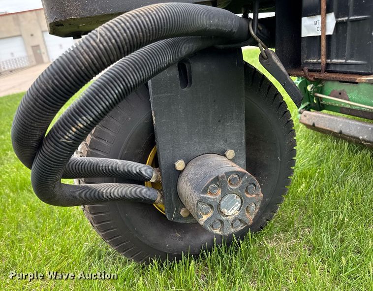 image for item DV2514 John Deere 2653A reel mower