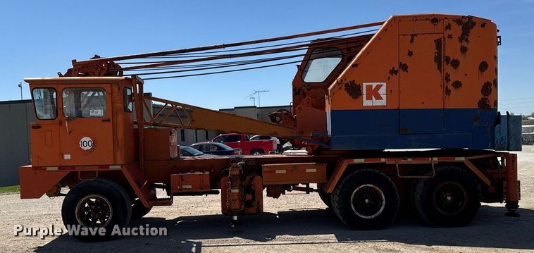 image for item DV2534 Koehring 64-607 CC crane