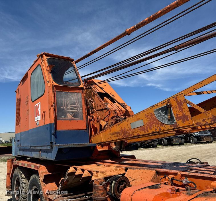 image for item DV2534 Koehring 64-607 CC crane