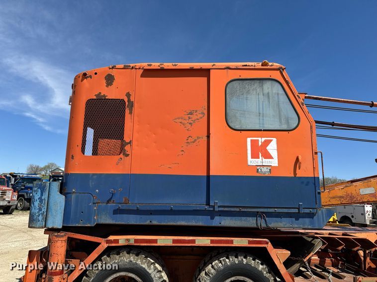 image for item DV2534 Koehring 64-607 CC crane