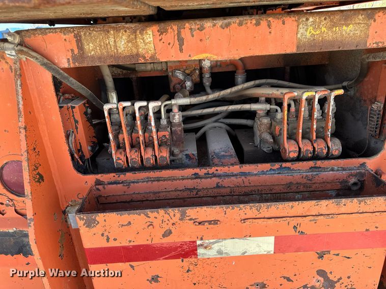 image for item DV2534 Koehring 64-607 CC crane