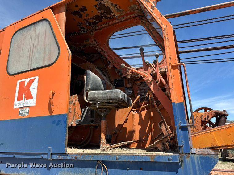 image for item DV2534 Koehring 64-607 CC crane