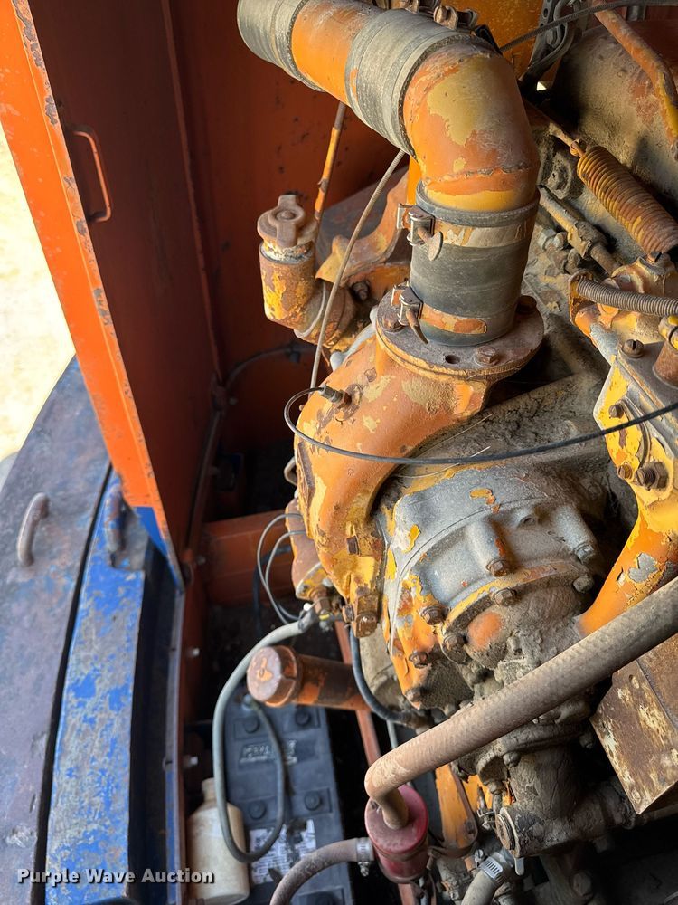 image for item DV2534 Koehring 64-607 CC crane