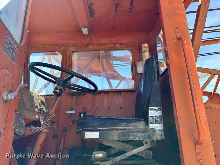 image for item DV2534 Koehring 64-607 CC crane