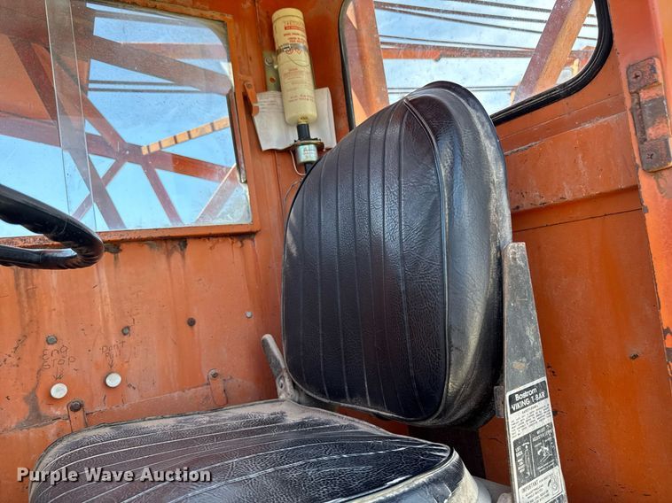 image for item DV2534 Koehring 64-607 CC crane