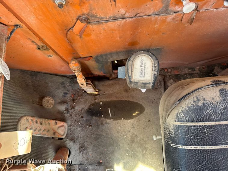 image for item DV2534 Koehring 64-607 CC crane