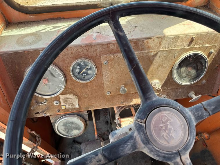 image for item DV2534 Koehring 64-607 CC crane