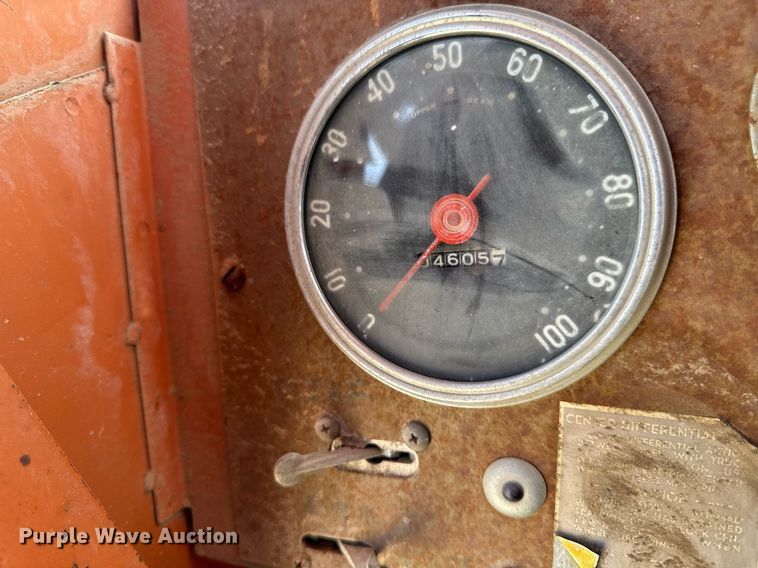 image for item DV2534 Koehring 64-607 CC crane