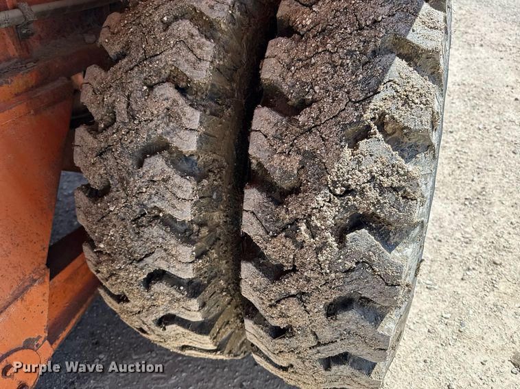 image for item DV2534 Koehring 64-607 CC crane