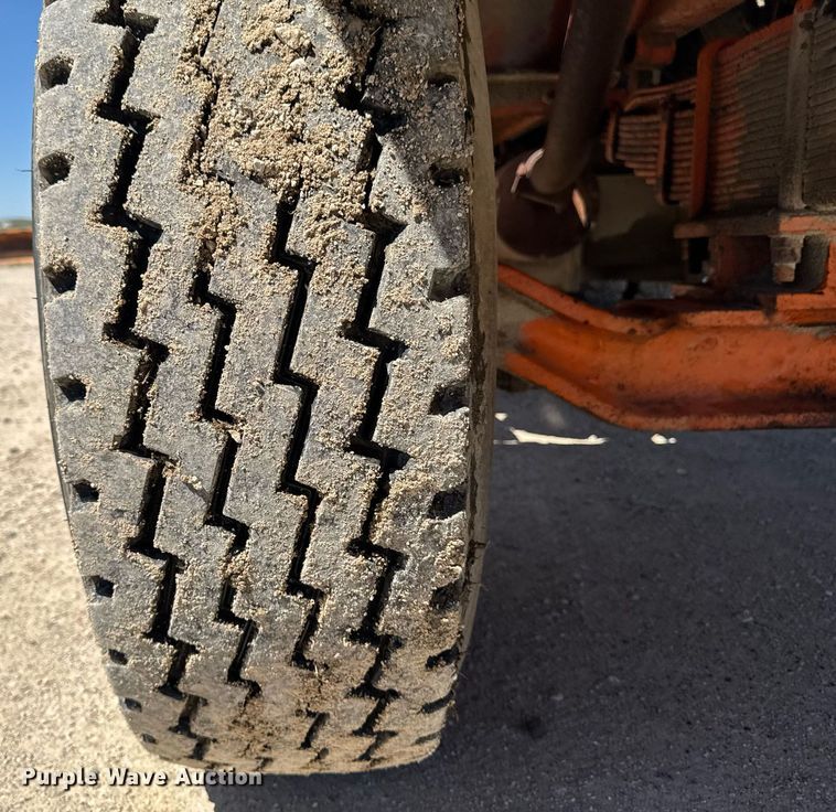 image for item DV2534 Koehring 64-607 CC crane