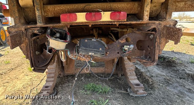 image for item DV2536 2000 Mack RD688S dump truck