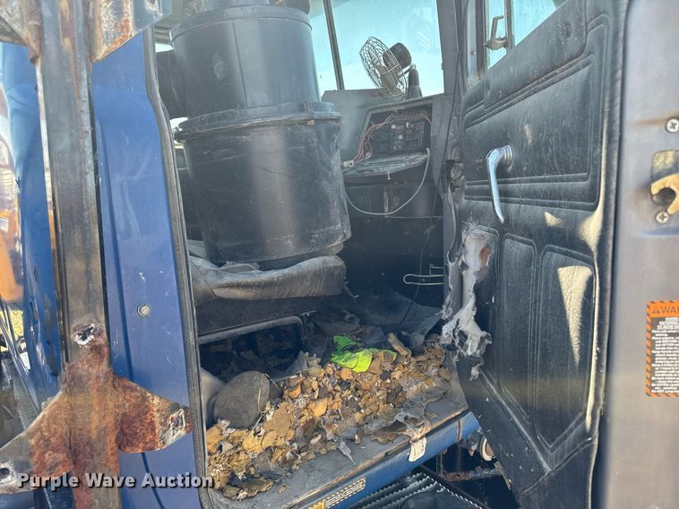 image for item DV2536 2000 Mack RD688S dump truck