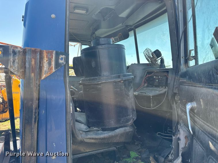 image for item DV2536 2000 Mack RD688S dump truck