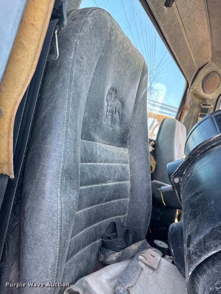 image for item DV2536 2000 Mack RD688S dump truck