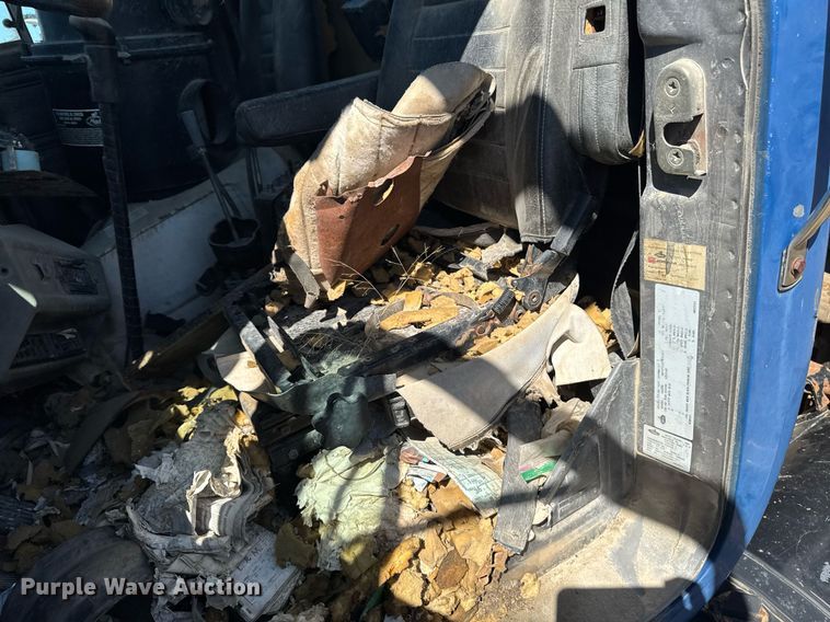 image for item DV2536 2000 Mack RD688S dump truck