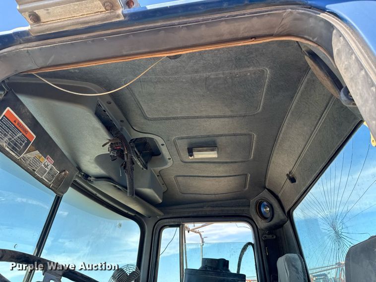 image for item DV2536 2000 Mack RD688S dump truck