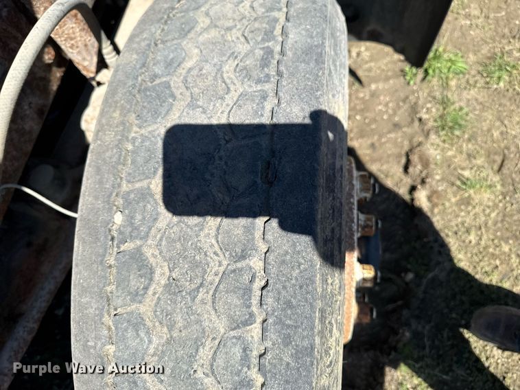 image for item DV2536 2000 Mack RD688S dump truck