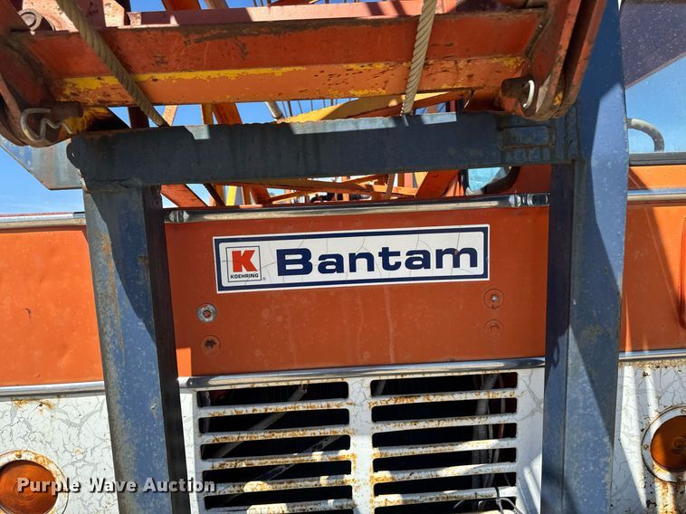 image for item DV2538 1975 Bantam 306 crane