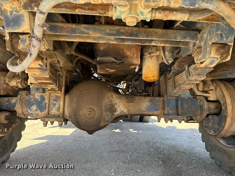 image for item DV2538 1975 Bantam 306 crane