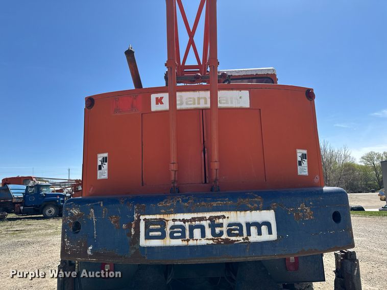 image for item DV2538 1975 Bantam 306 crane