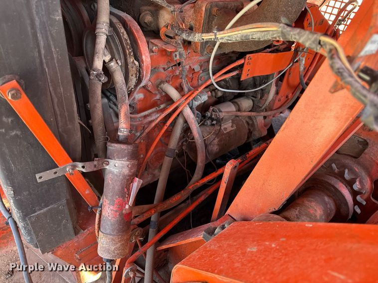 image for item DV2538 1975 Bantam 306 crane