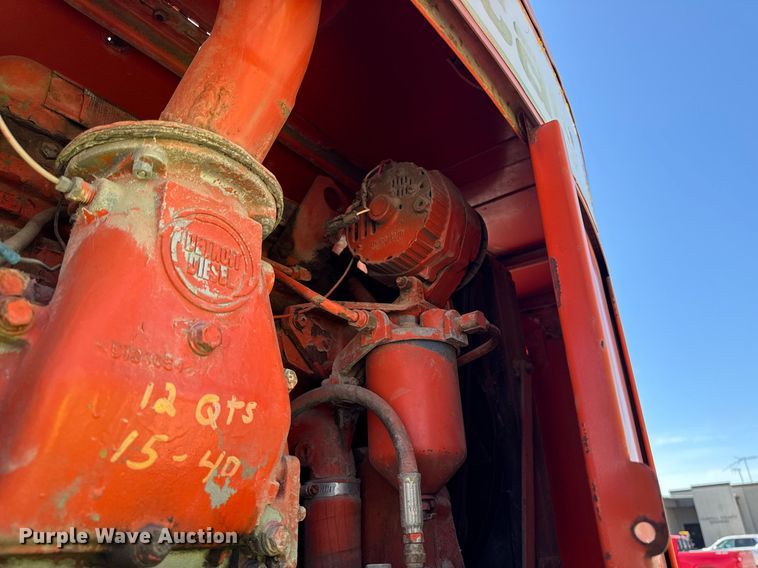 image for item DV2538 1975 Bantam 306 crane