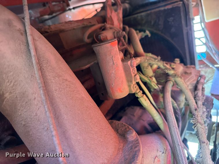 image for item DV2538 1975 Bantam 306 crane